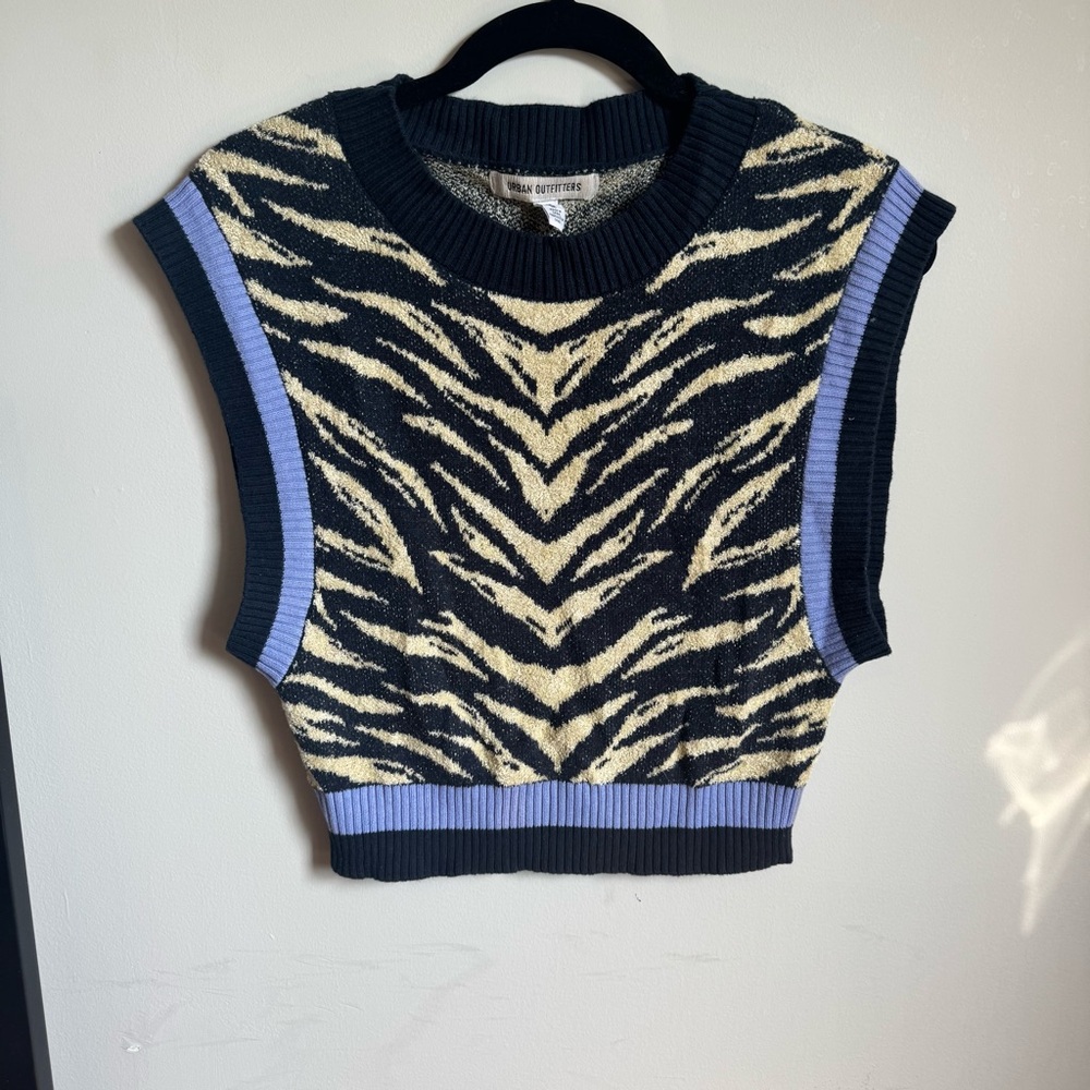 Zebra Print Sleeveless Sweater Vest